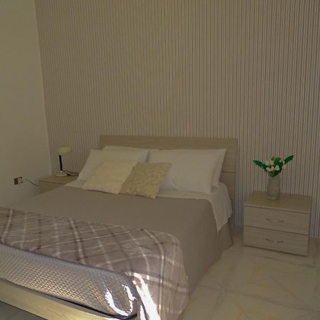 Appartement Dolphin House à Pompéi Extérieur photo