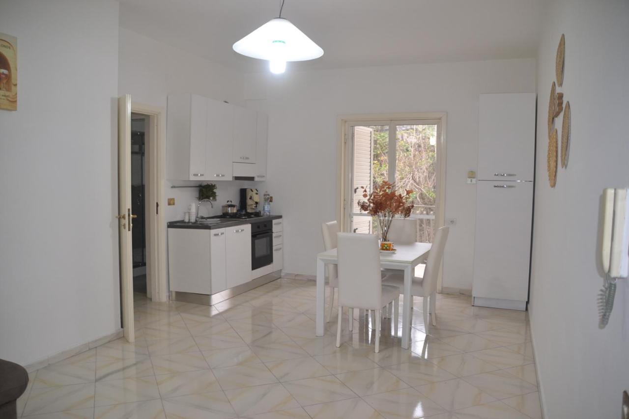 Appartement Dolphin House à Pompéi Extérieur photo